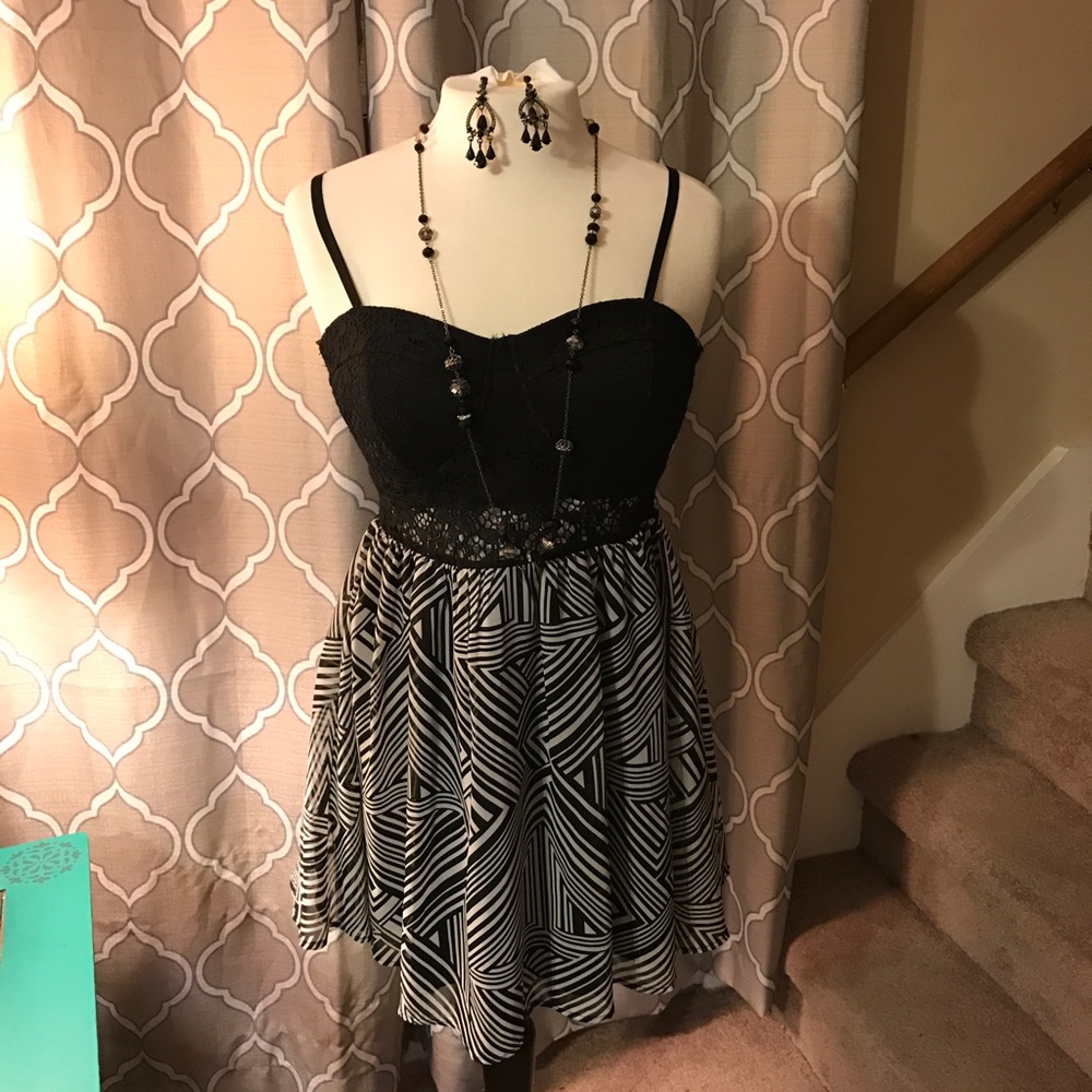 Material Girl black and white dress
