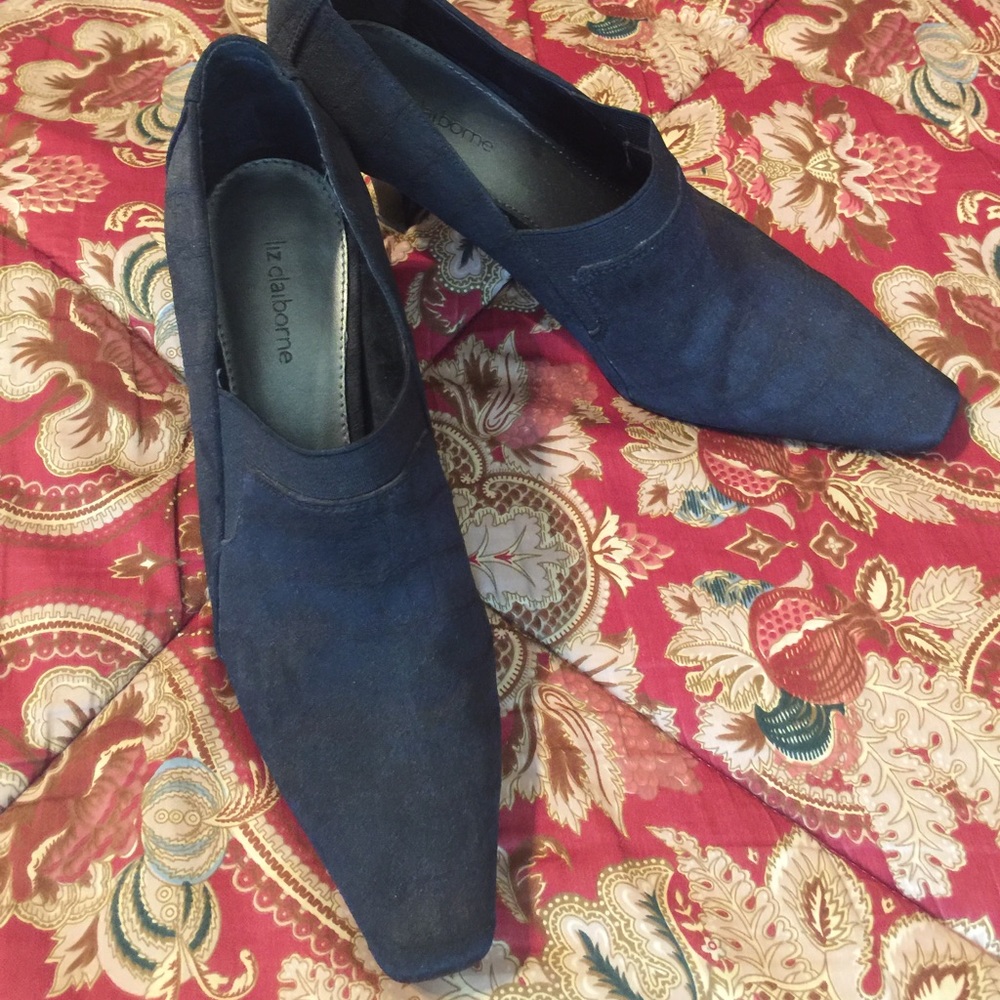 Liz Claiborne black animal print silk heels 👠