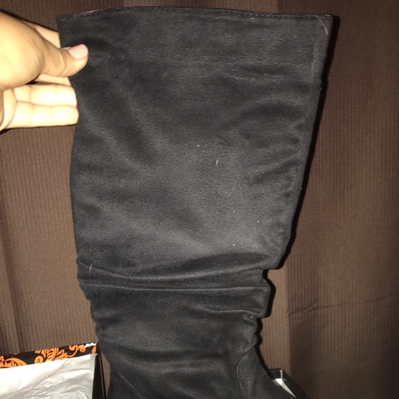 Long Black SuedeBoots - Picture 2 of 3