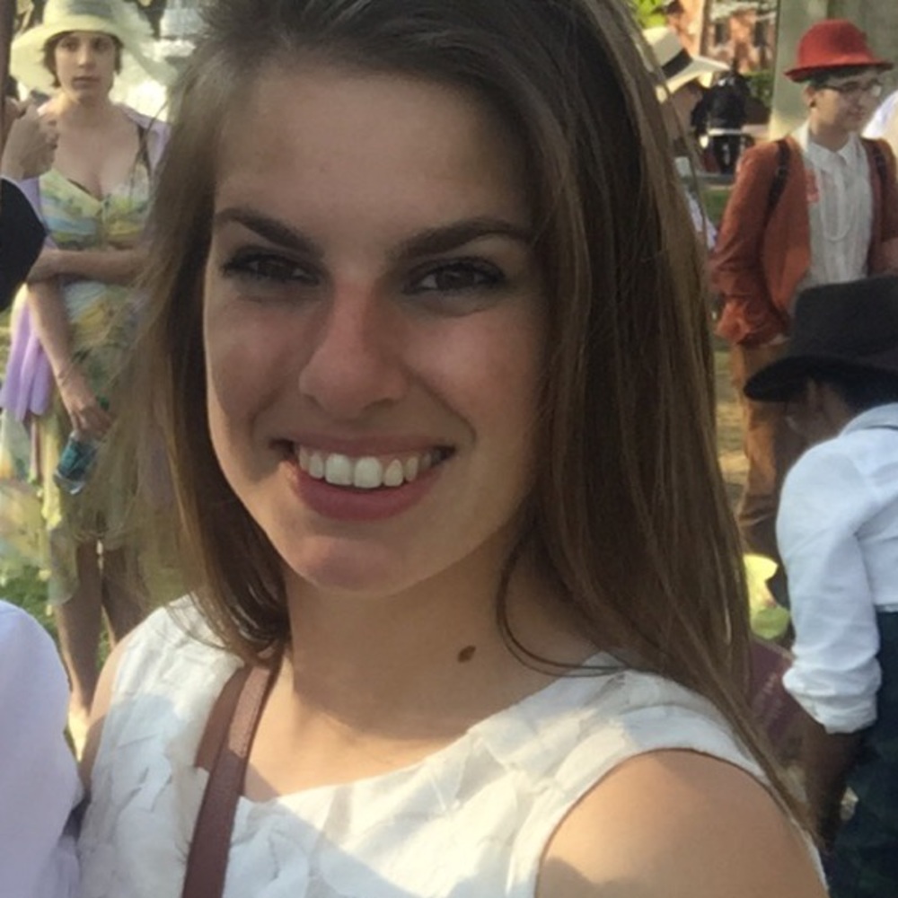 Meet your Posher, Elena