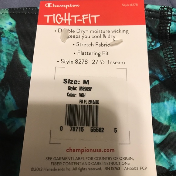 Champion tight fit Capri leggings size medium - Picture 4 of 8