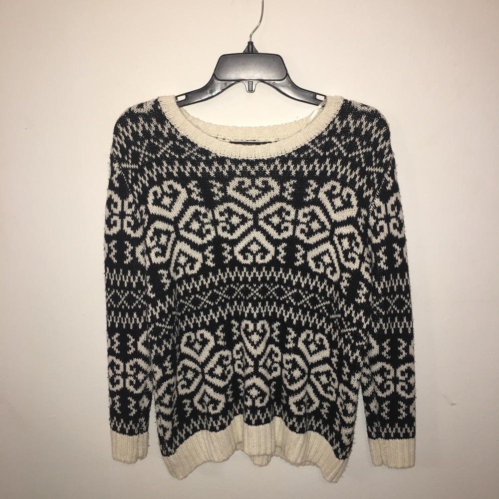 Forever 21 Black n' White sweater