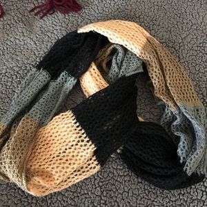 infinity scarf
