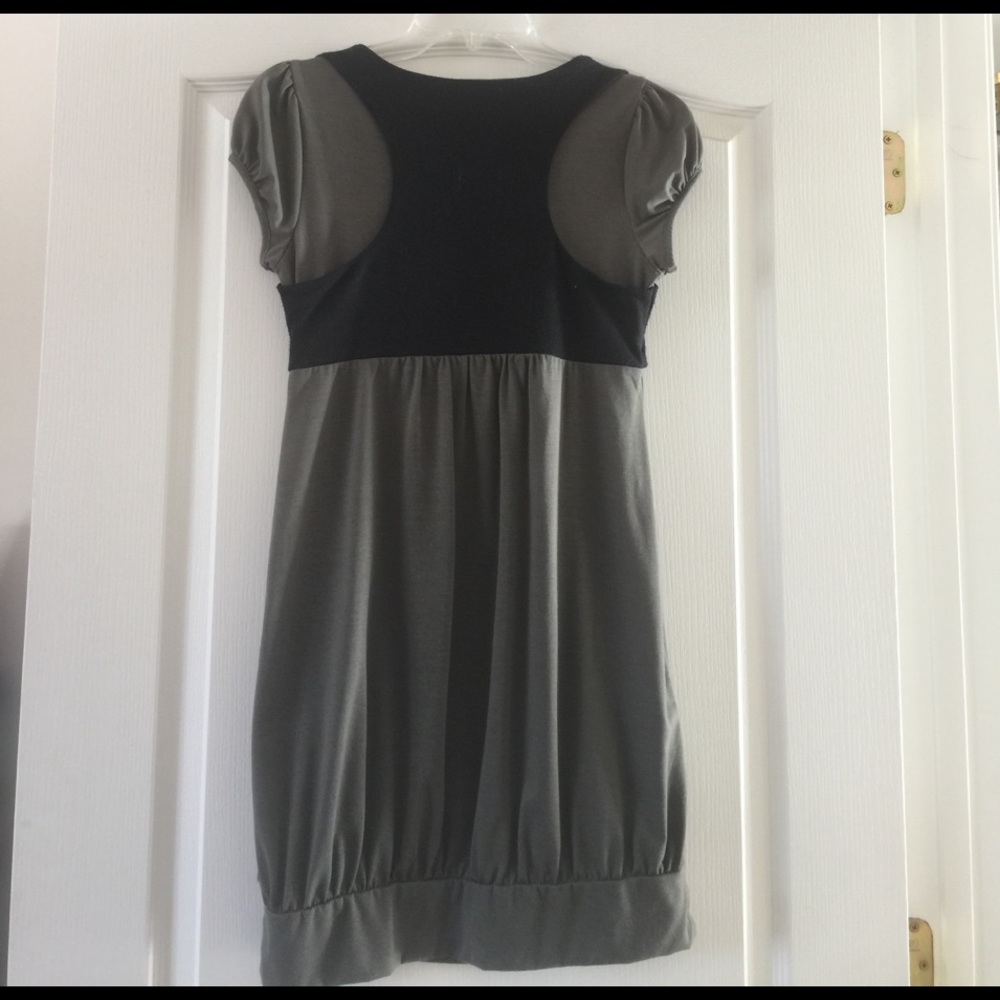 Tunic - Picture 3 of 4