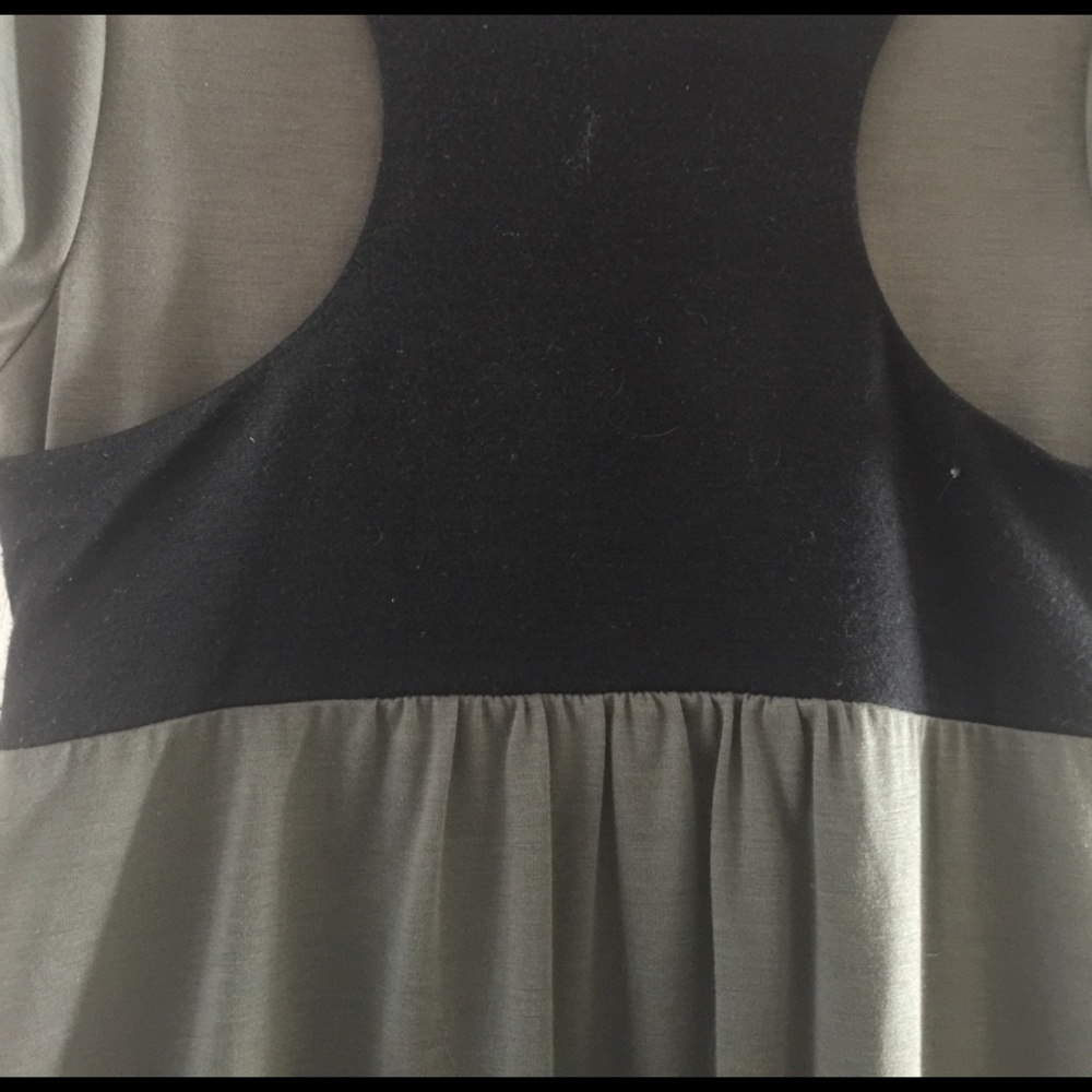 Tunic - Picture 4 of 4