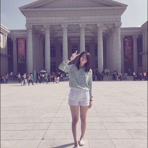 Meet your Posher, Yuyang