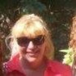 Meet your Posher, Debra