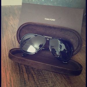 Tom Ford Aviator glasses (female)