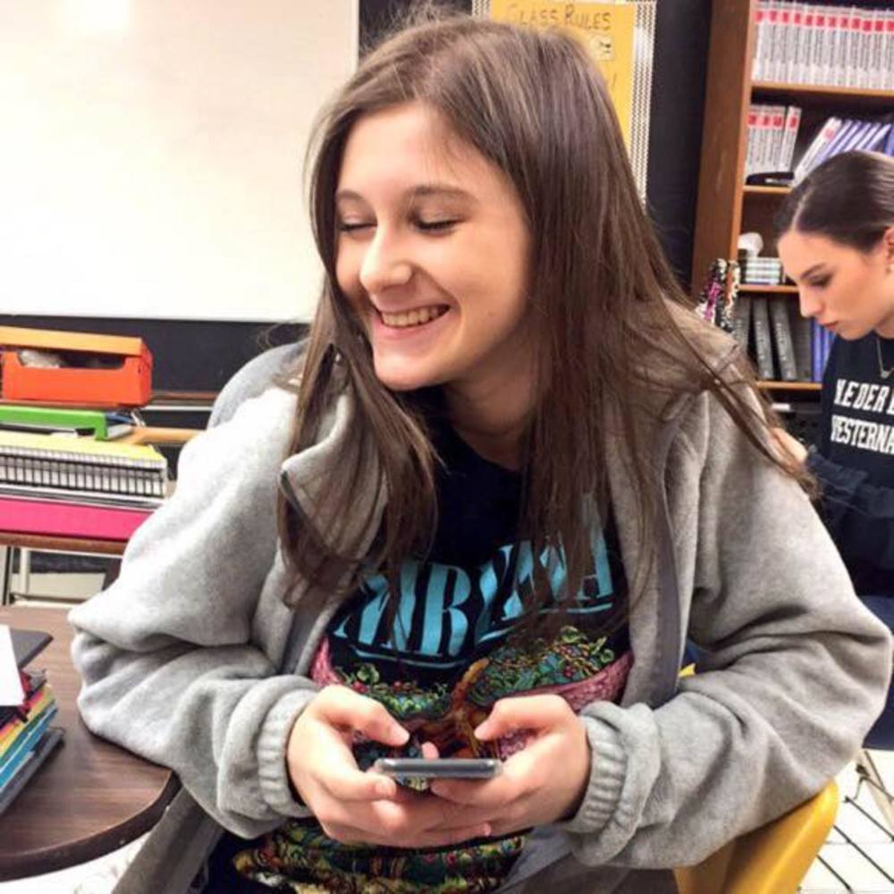 Meet your Posher, Courtney