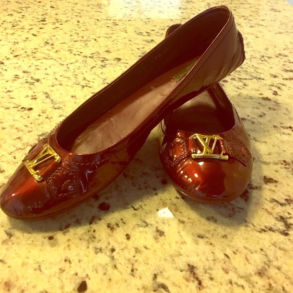 Authentic Louis Vuitton patented flats