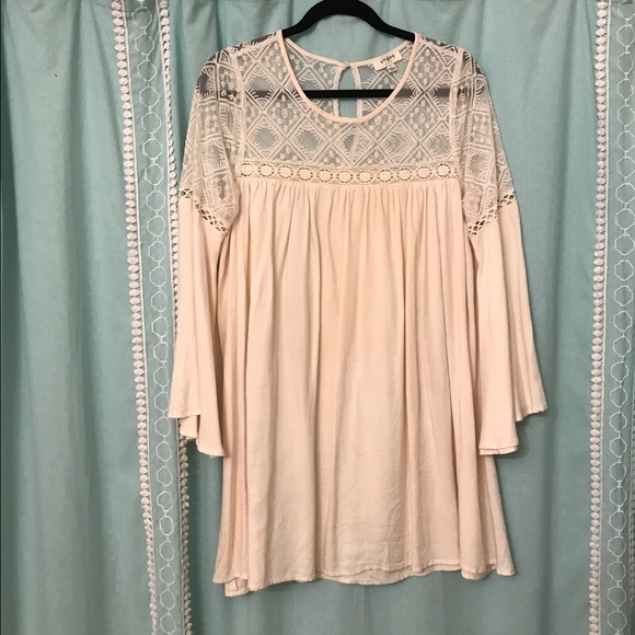 Cream lace dress - Picture 1 of 3