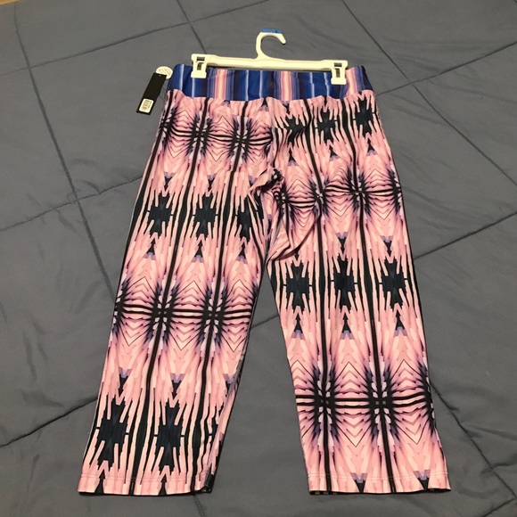 Eloise DeJoria exercise leggings LRG Abstractprint - Picture 4 of 8