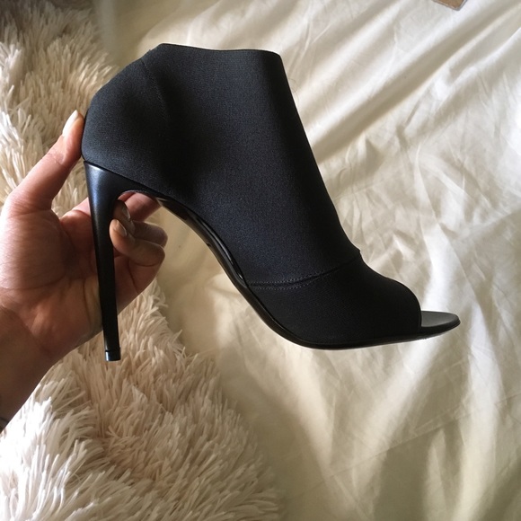 BALENCIAGA HEELS - Picture 3 of 5