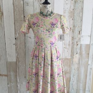 Lularoe Amelia Dress Size Small