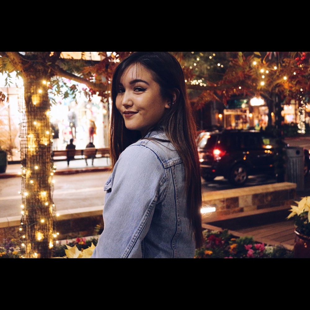 Meet your Posher, Lana