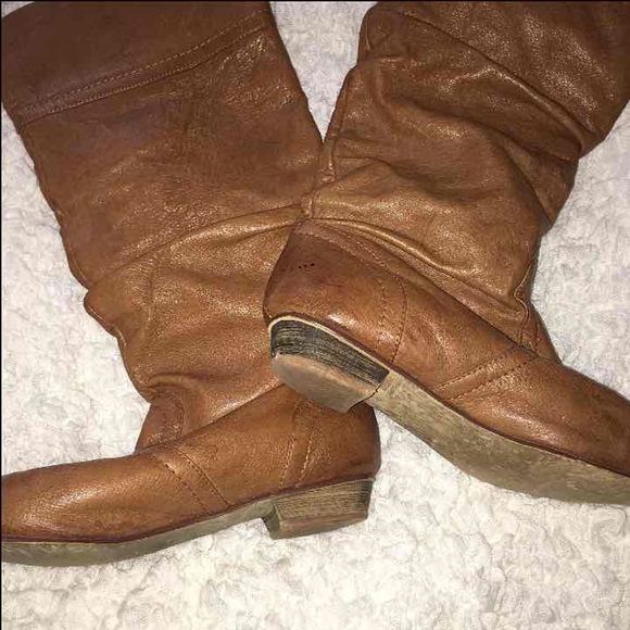 Steve Madden Boots - Picture 2 of 6