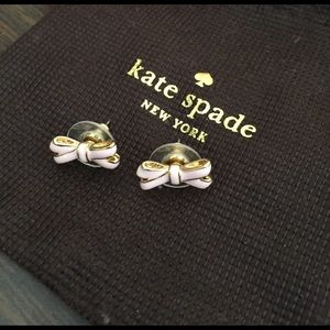 Kate Spade light pink bow earrings