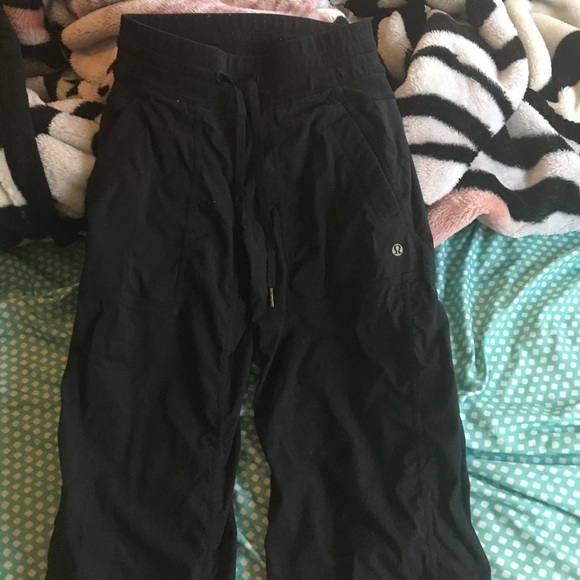 Lululemon studio pants size 2 - Picture 1 of 4