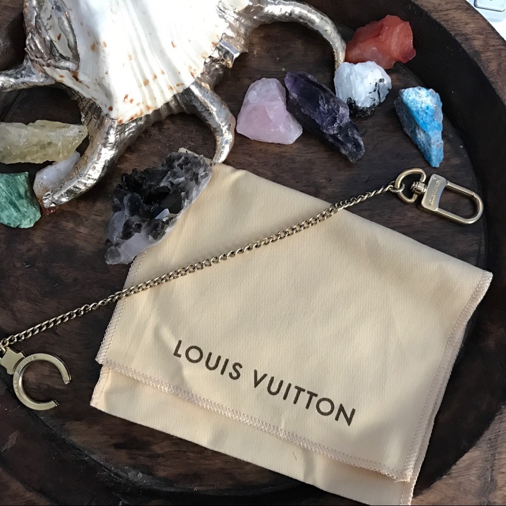 Louis Vuitton Chain