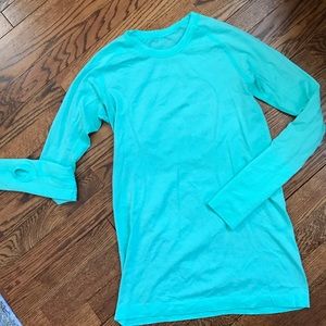 Lululemon swiftly ls in menthol