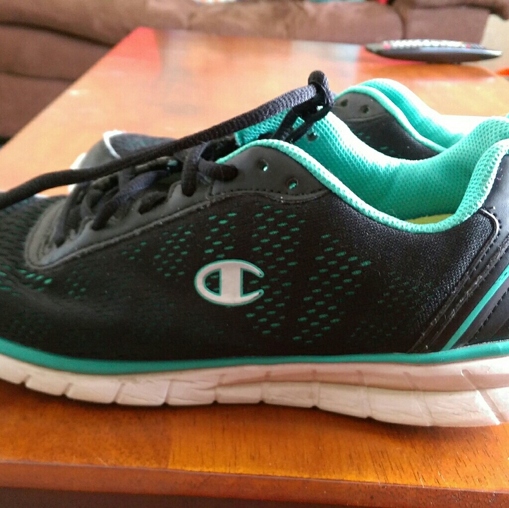 Champion memory foam shoes