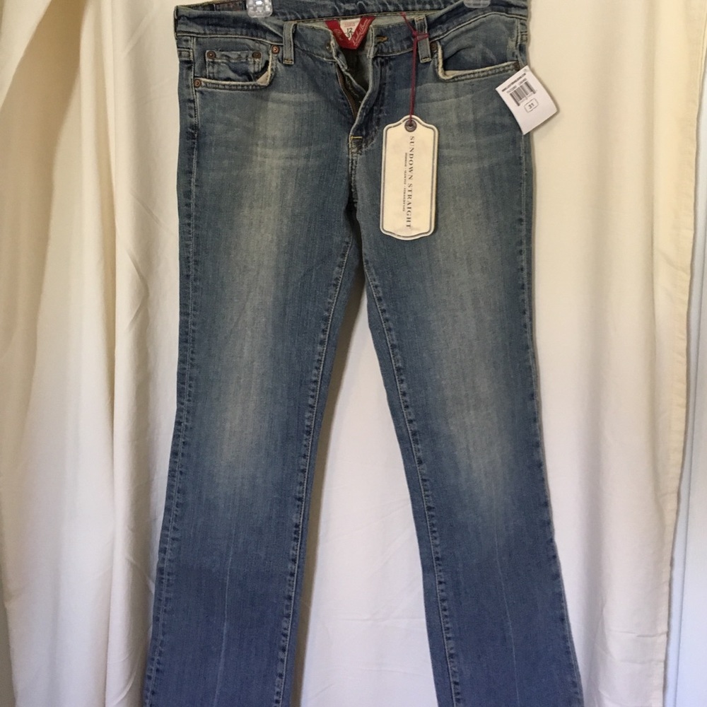 NWT Lucky Brand Sundown straight short jean