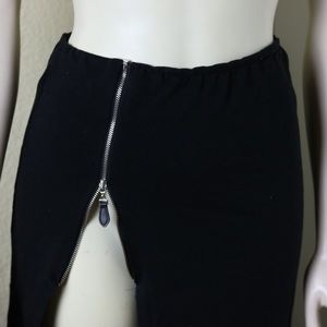 Black Zipper Slit Skirt