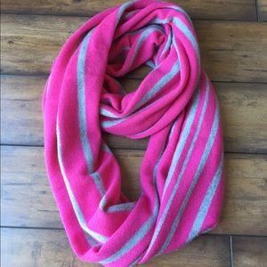 Magaschoni pink and grey cashmere Infiniti scarf