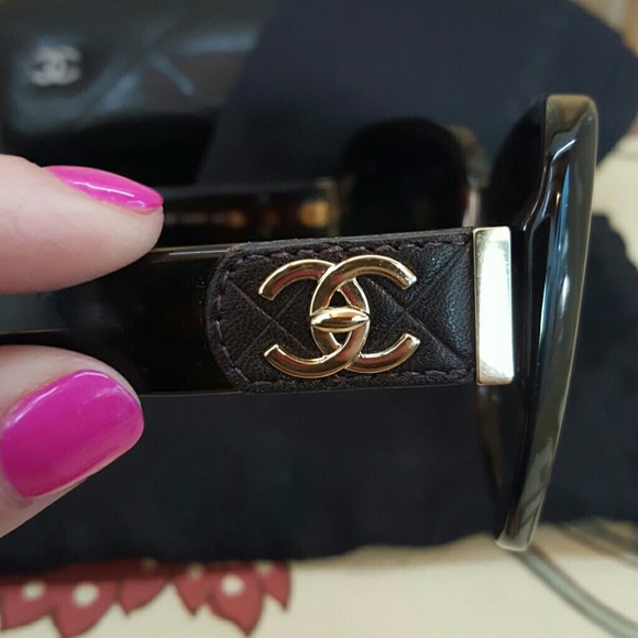 Authentic Chanel Tortoise Shell Glasses - Picture 4 of 4