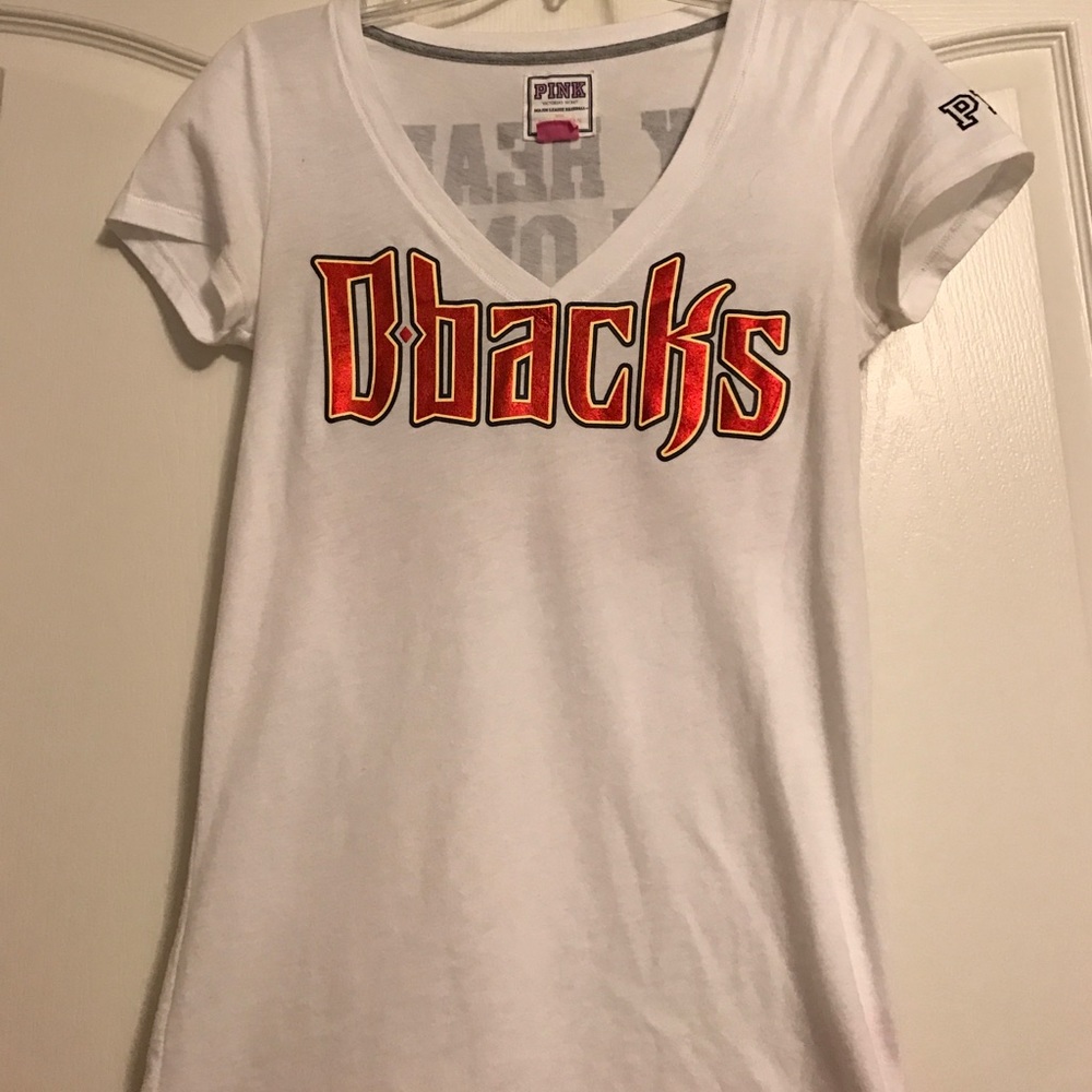 Victoria's Secret PINK MLB T-shirt