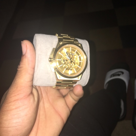 Mk watch - Picture 1 of 4