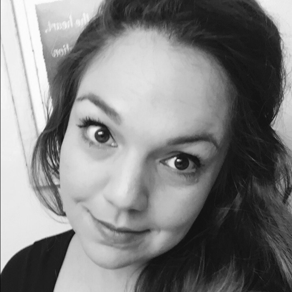 Meet your Posher, Carolyn
