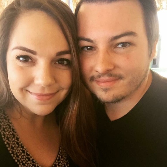 Meet your Posher, Carolyn - Picture 2 of 3