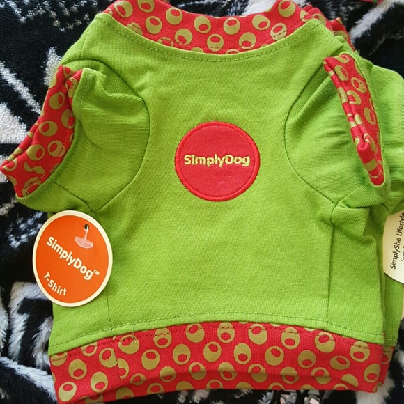 Simply dog Tee shirt green red new with tags - Picture 2 of 2