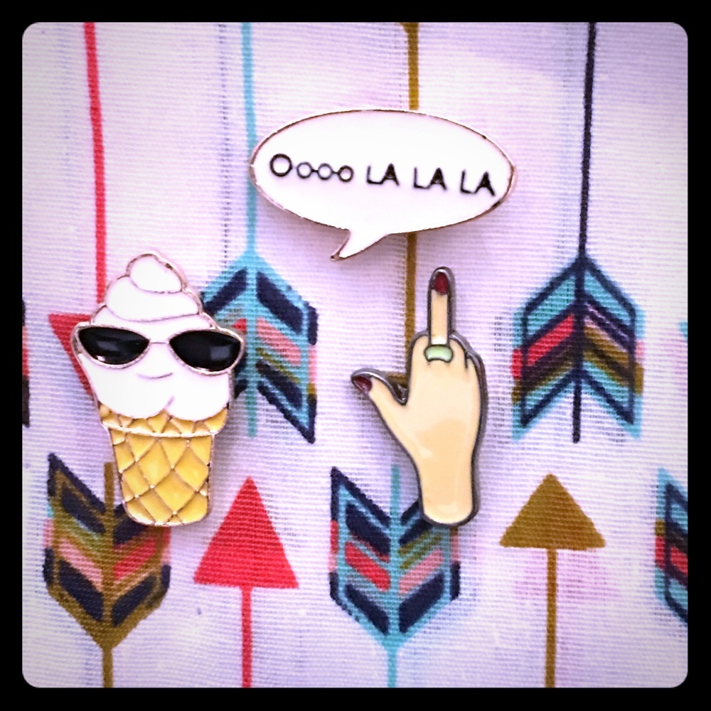 Enamel pin set- cool come -finger -ooo la la