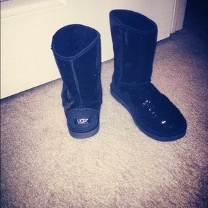 Sparkly Black Uggs