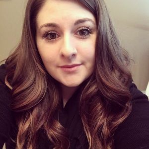 Meet your Posher, Jackie