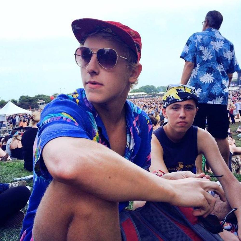 Meet your Posher, Andrew