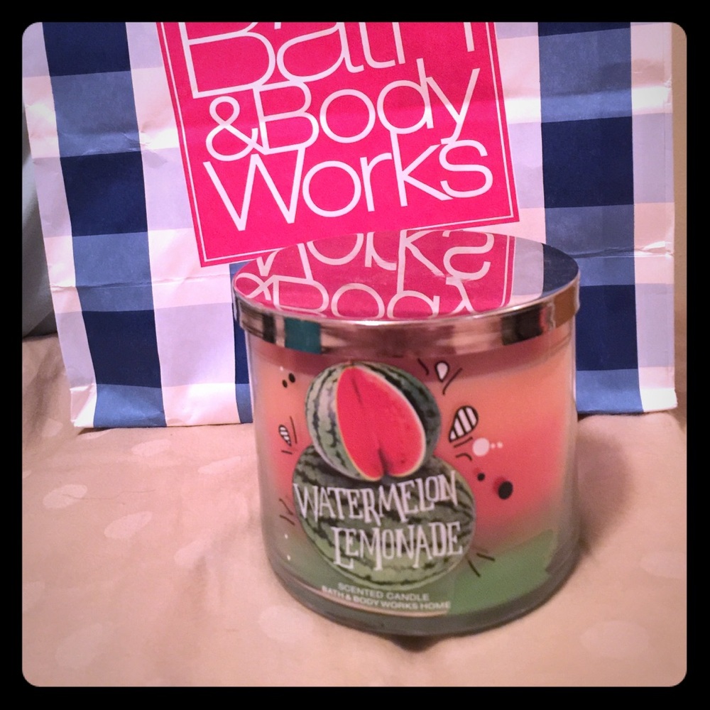 Bath and Body works candle  ON HOLD
