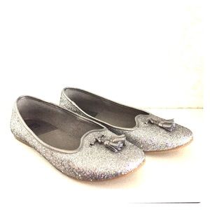 BC Footwear mermaid silver tasseled loafers