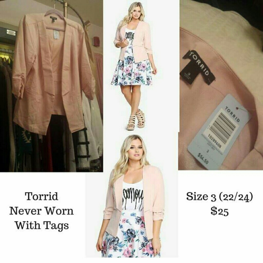 NWT Torrid Size 3 ( 22 / 24 ) Peach/Pink Blazer