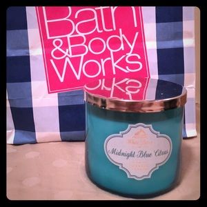 Bath and Body Works Candle❗️❗️❗️