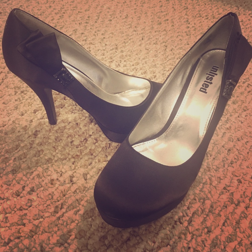Black heels