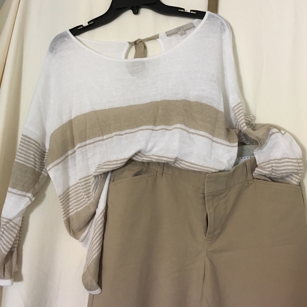 Loft large top n Gap khakis 10 great for summer