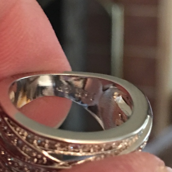 💎1 LEFT💎🎉HOST PICK🎉 - Picture 2 of 6