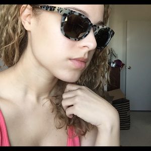 Oliver People's polarized sunglasses