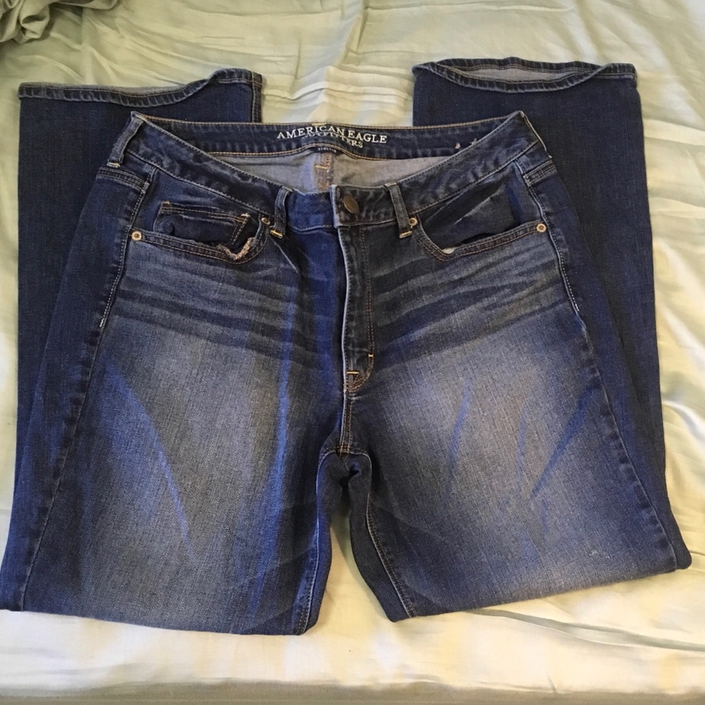 🚨FINAL PRICE DROP🚨 Medium wash boot cut jeans