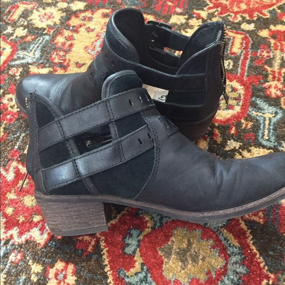 UGG Shoes - Ugg ankle boots