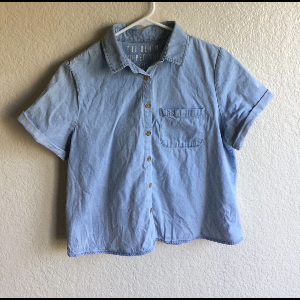 Light Wash Denim Button Up Short Sleeve Cropped