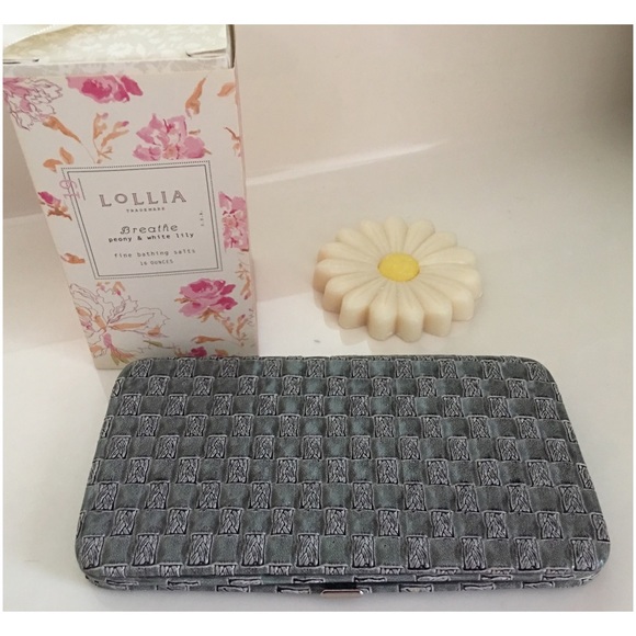 Handbags - Gray Wallet
